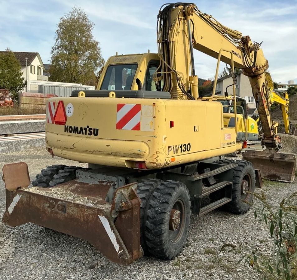 Komatsu Escavatori: Bagger Radbagger Komatsu PW 130 – Usato da Schmitten FR venduto da jimmy758 1