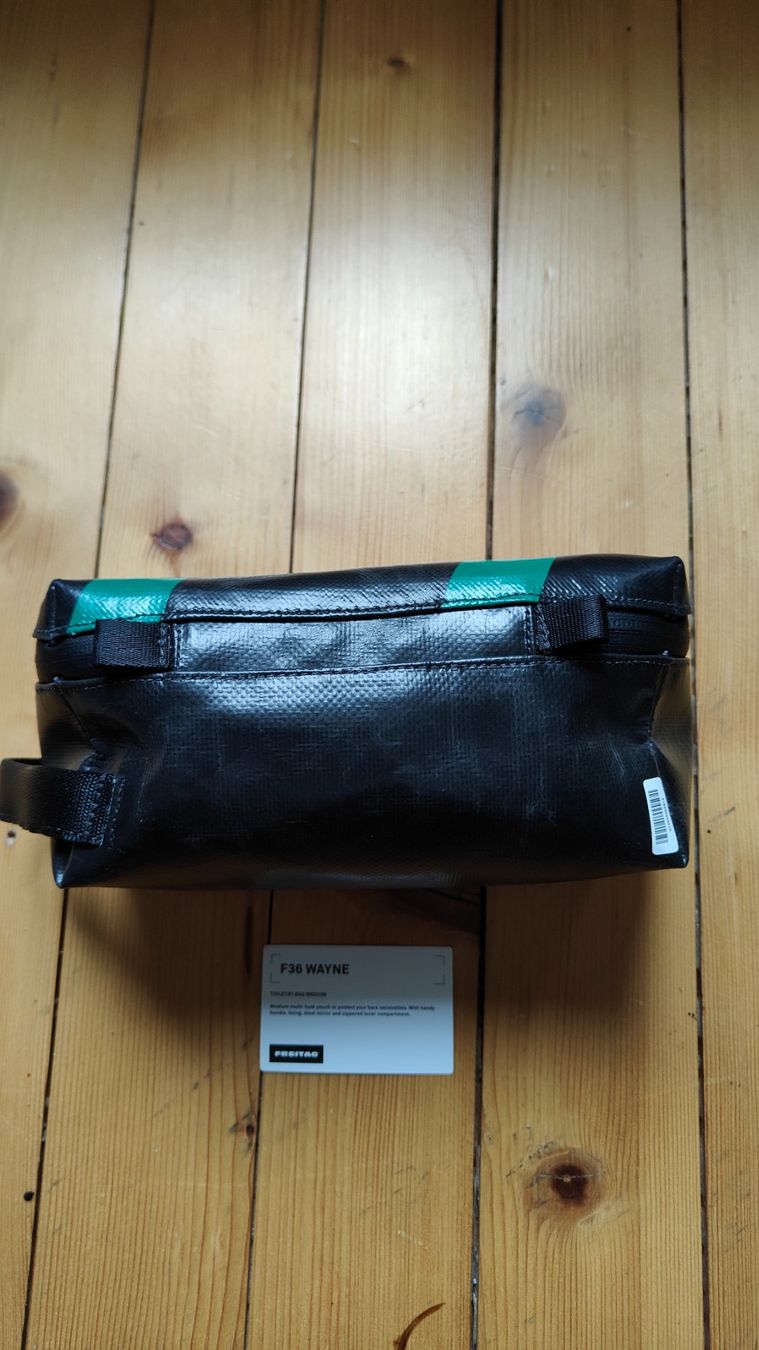 Freitag Custodie per cosmetici: Freitag-Necessaire Wayne F36 – Nuovo (secondo la descrizione) da Winterthur venduto da 1rainbow54 3