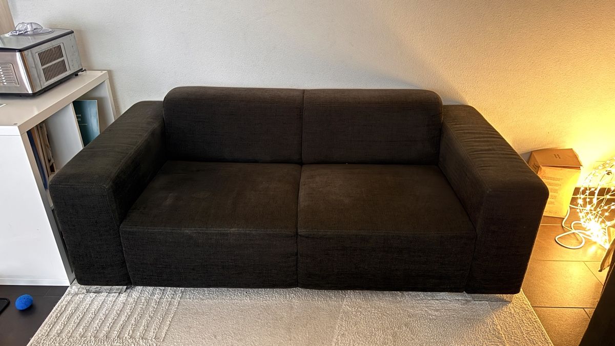Sofas: 2 Sofas, dunkelbraun abzugeben – D'occasion à Tägerig par Maetra 3
