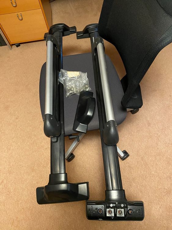 Ski rack for Honda CRV 2.2 model 2010 Kaufen auf Ricardo