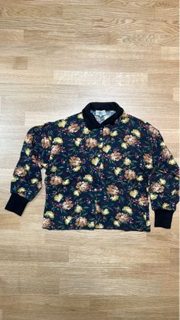 Jacke mit Blumenmuster Grösse M