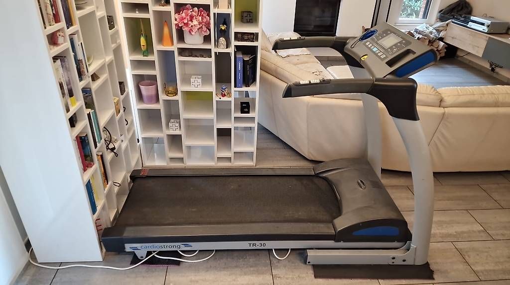 Vélos d'appartement: Tapis roulant – D'occasion à Origlio par sab_2jdr 2