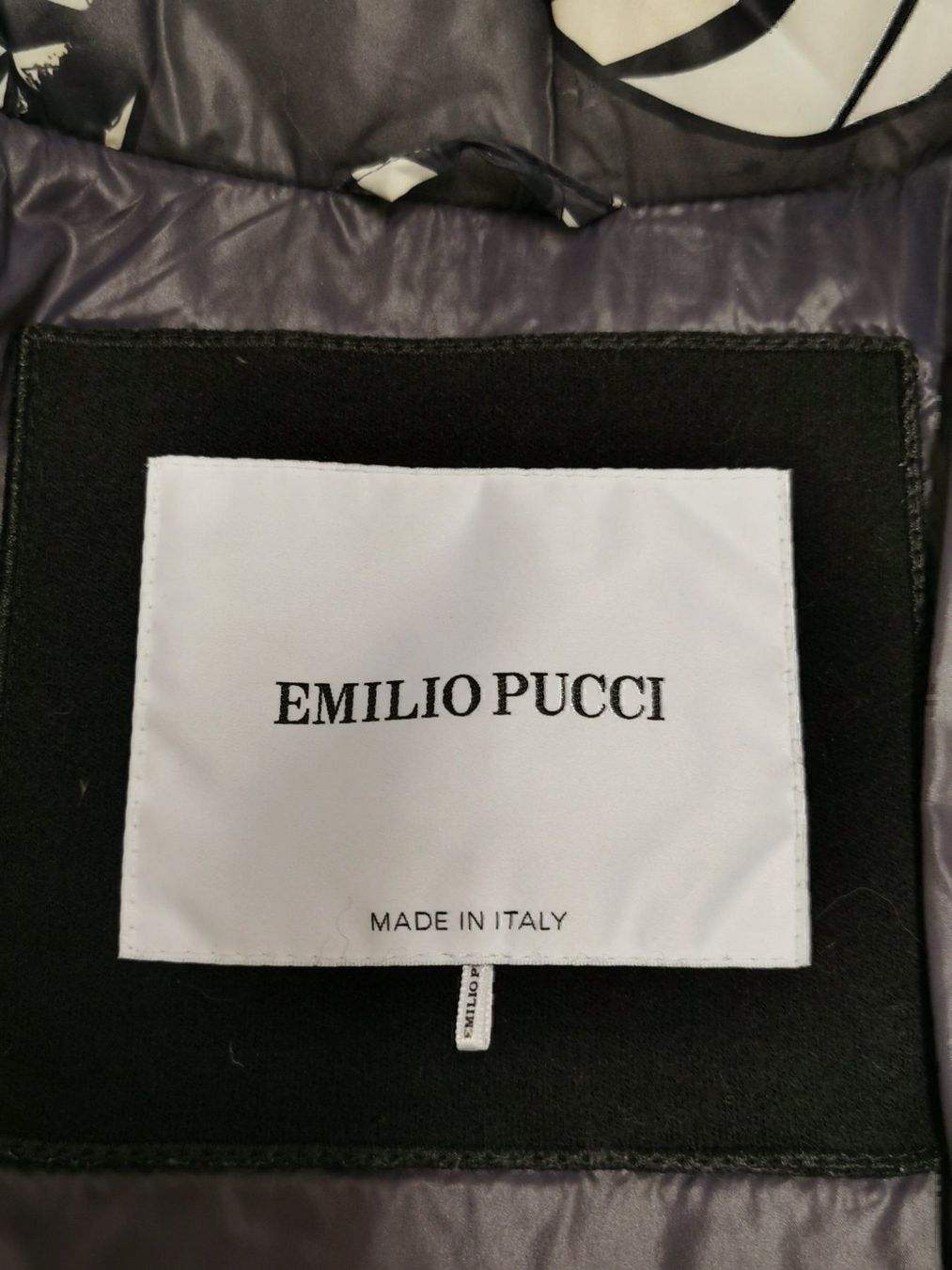 Jacken: CHF545 doudoune EMILIO PUCCI CH34 I40 parfait état – Neu (gemäss Beschreibung) aus Satigny von Helene2014 6