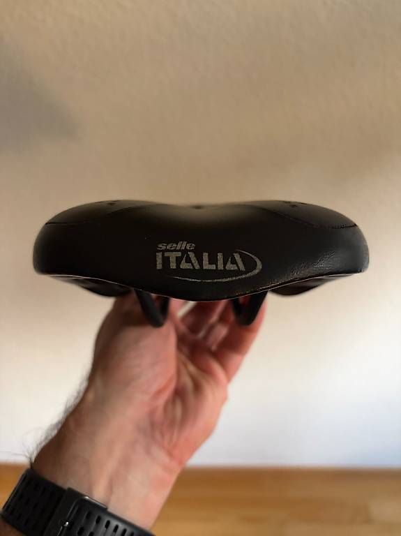 Pezzi di ricambio: selle vélo – Usato da Genève venduto da r00_6lq9 1