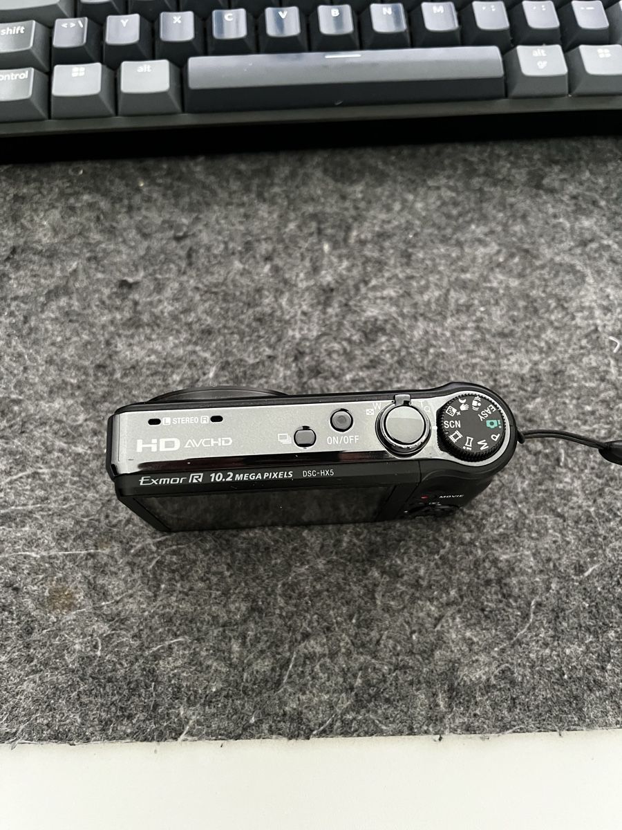 Sony Kamera: Sony Cybershot DSC-HX5 – Gebraucht aus Pfäffikon ZH von Restore-Me 3