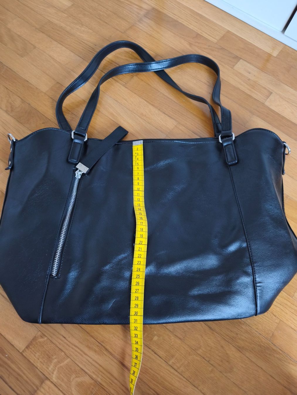 Borse da donna: Grosse Damen Handtasche schwarz Tasche – Usato da Uster venduto da zebralino 2