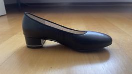 Klassisch elegante, super weiche Pumps von Ara NP CHF 139