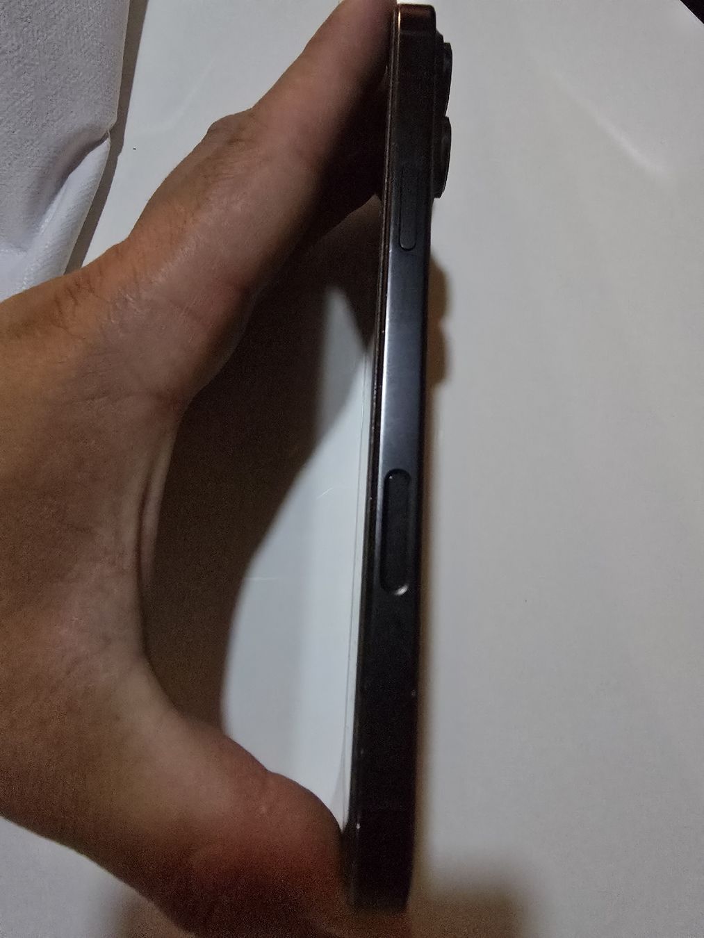 Apple Portables: iPhone 16 Pro Max 512GB – D'occasion à Altstätten SG par speed_19993 4