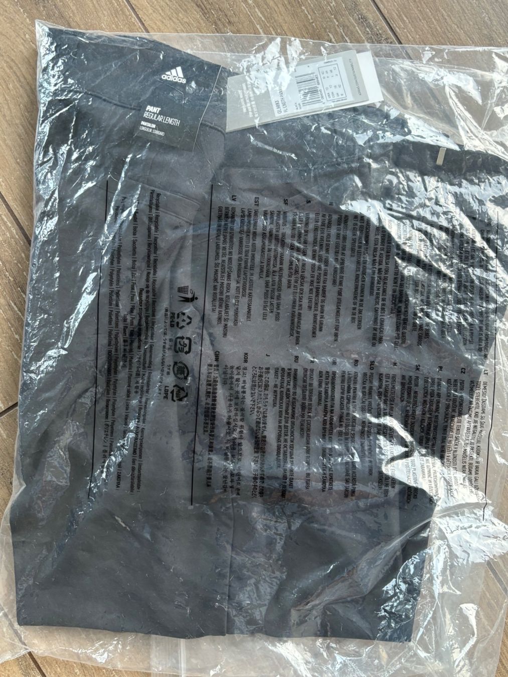 Adidas Pantaloni: 44_adidas golf_NEU_LP 90 sfr – Nuovo e nell'imballaggio originale da Versegeres venduto da kista 6