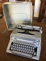 Superbe machine à écrire Hermes Paillard media 3
