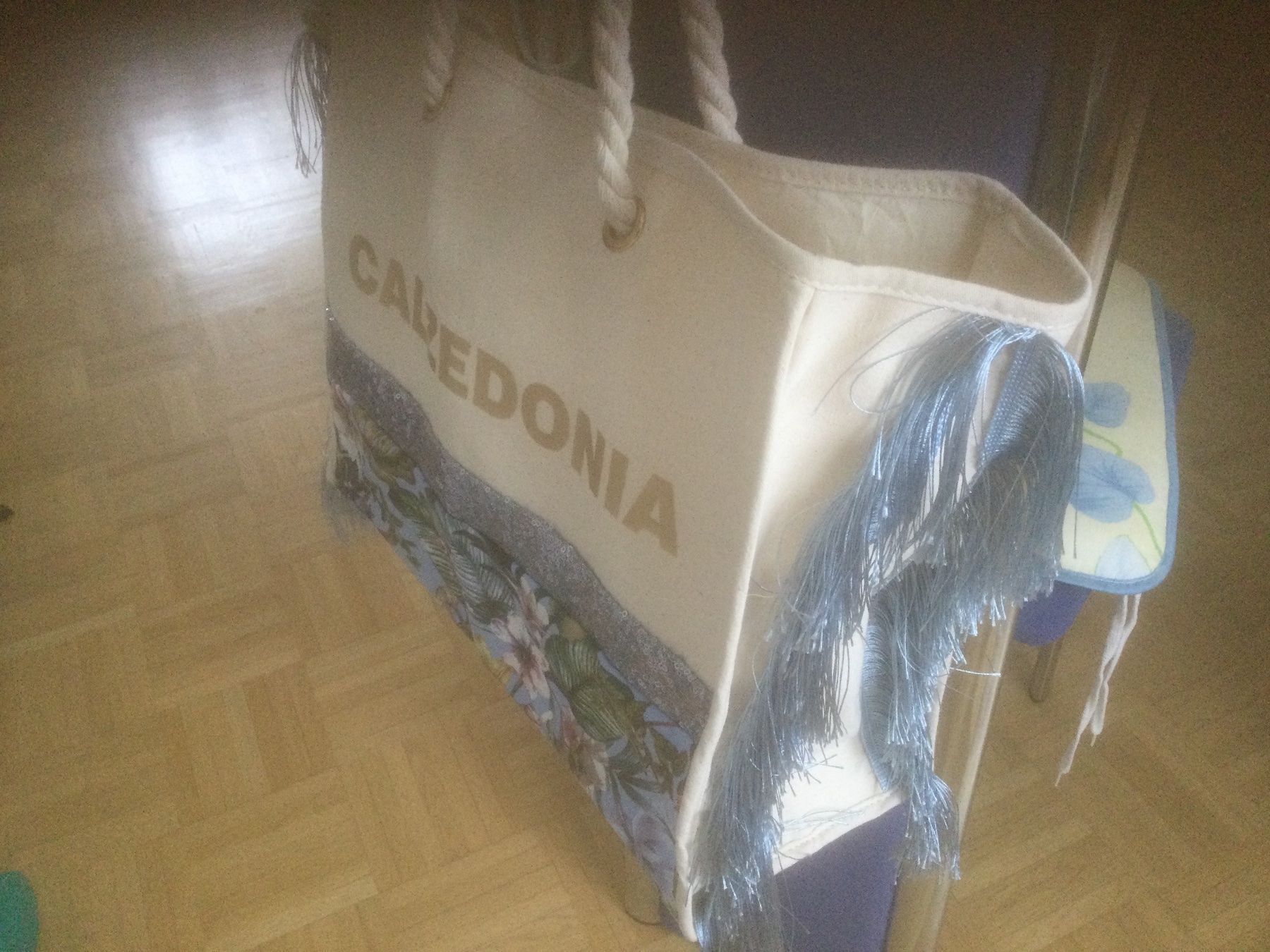 Calzedonia Borse da donna: Calzedonia Damen Tasche – Usato da Dulliken venduto da Lindt.1845 1