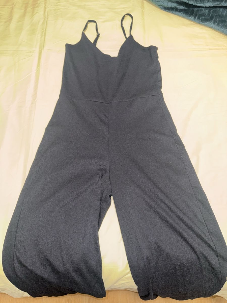 Jumpsuits: Schwarzer Damen Jumpsuit  – Neuf (Voir description) à Bad Zurzach par vit_rct6