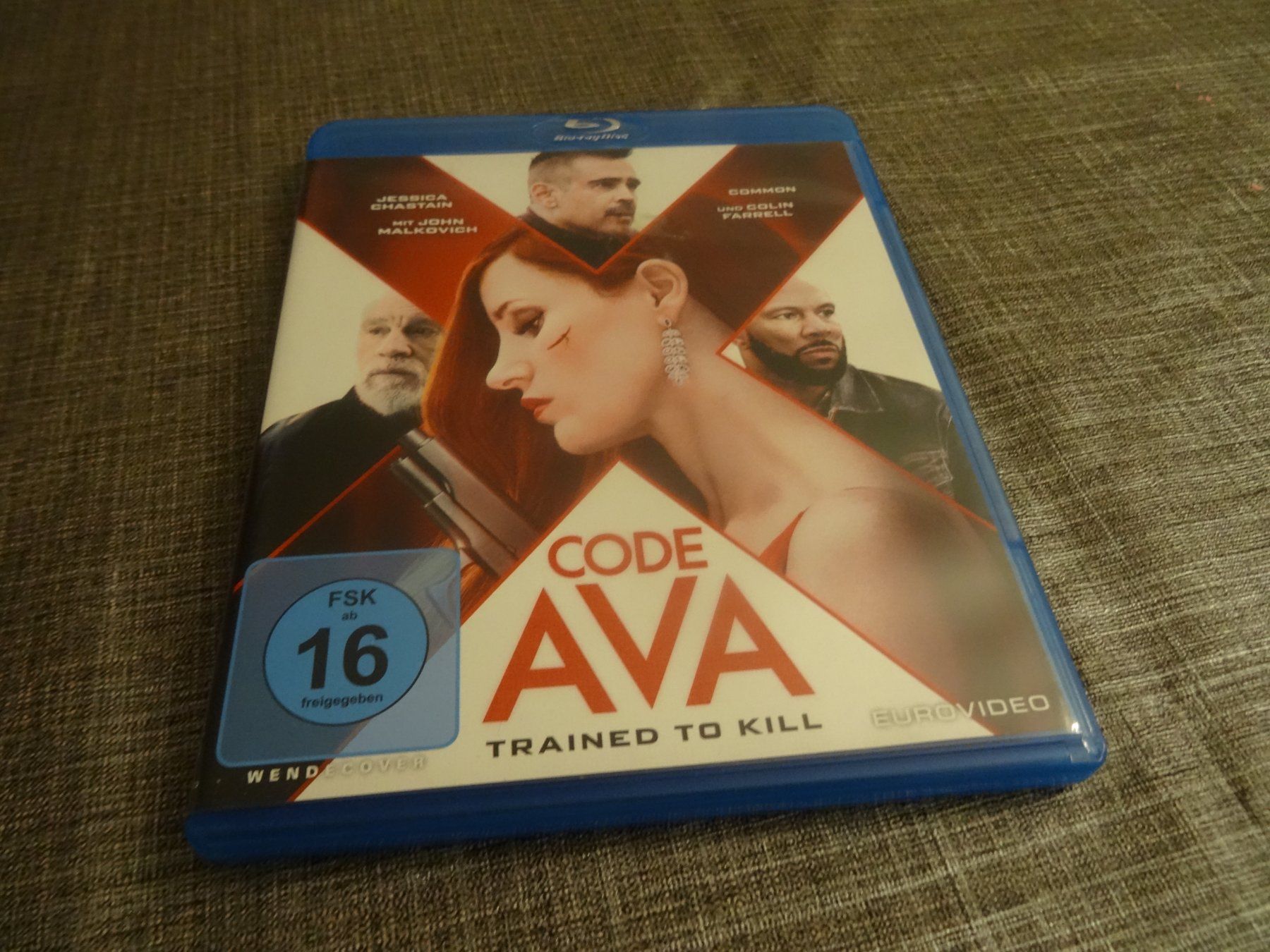 Alle DVDs: Code Ava - Trained to Kill (Blu-ray) – Gebraucht aus Olten von Disc-Verkauf
