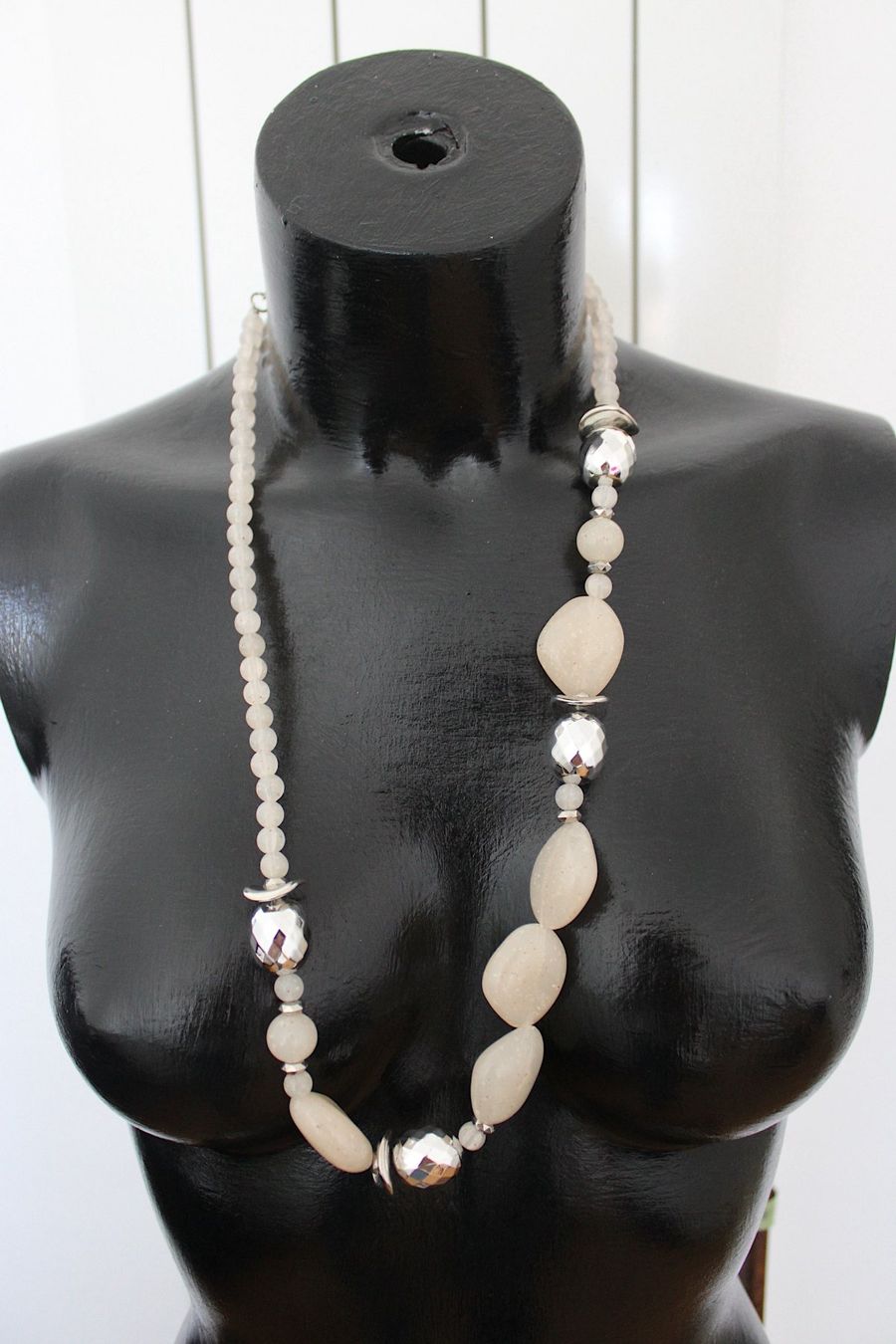 Ketten: Modeschmuck Kette, Länge ca. 37 cm – Gebraucht aus Locarno von madame-tus-sauds 1