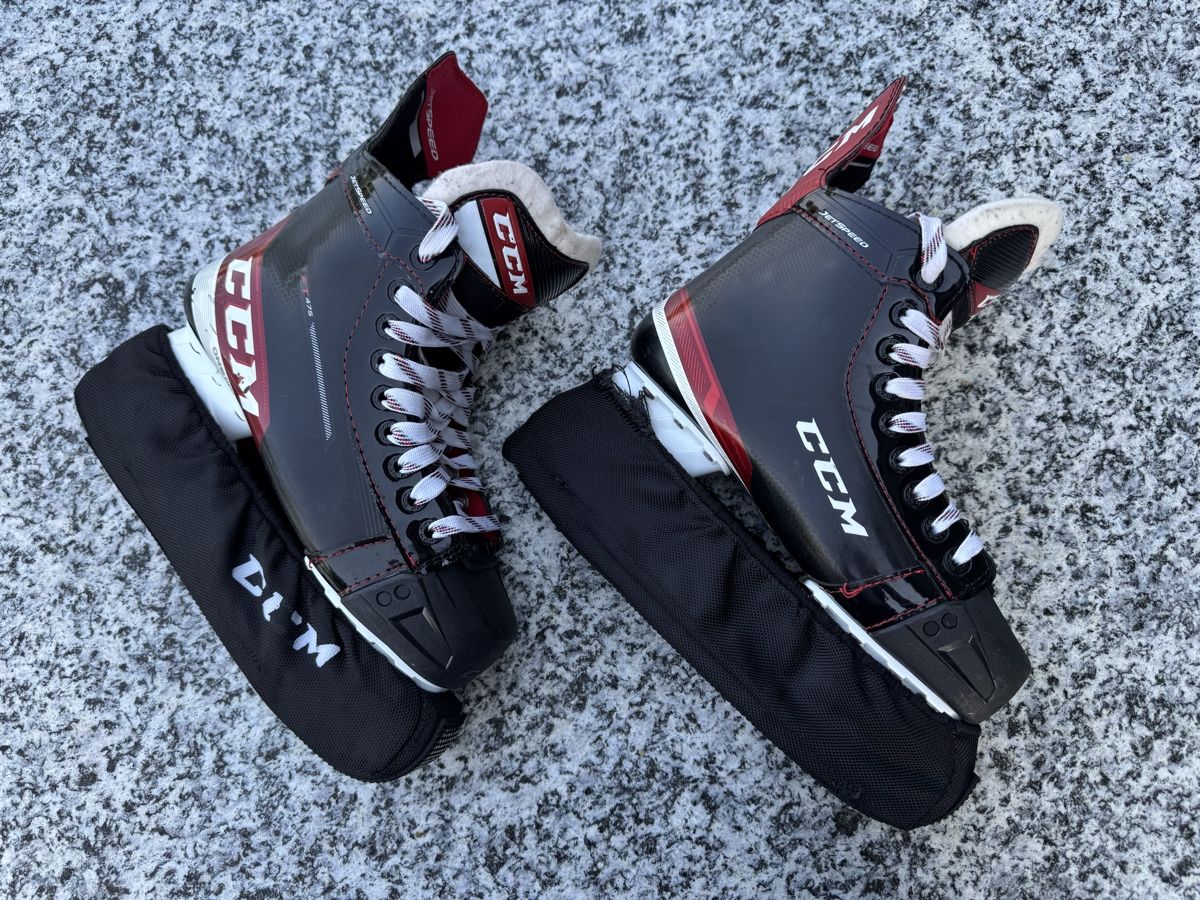 Ccm Pattini da ghiaccio: CCM JetSpeed FT 475 Schlittschuhe Grösse 5.5  – Usato da Horriwil venduto da kreidlerkari 8