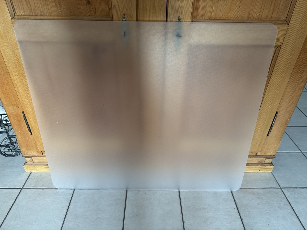 Bodenmatten: Bodenschutzmatte transparent  – Gebraucht aus Grüt (Gossau ZH) von Eve67