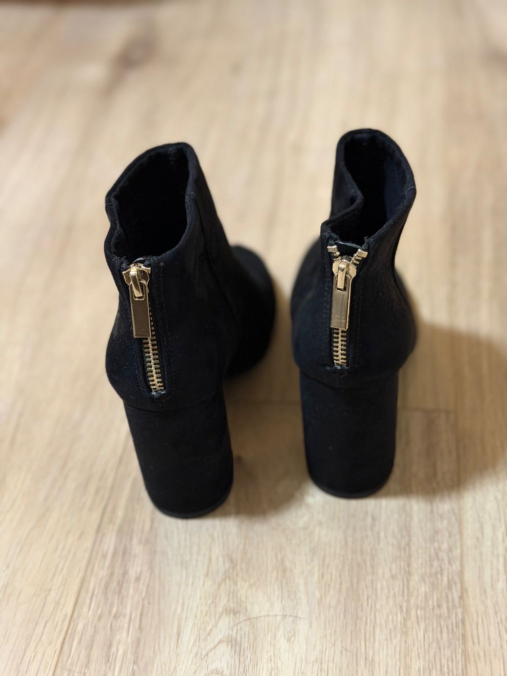 Pull&Bear Scarpe da donna: Pull&Bear Stiefeletten Schwarz Gr. 38 - Top Zustand! – Usato da Ittigen venduto da zaf_6sy9 1