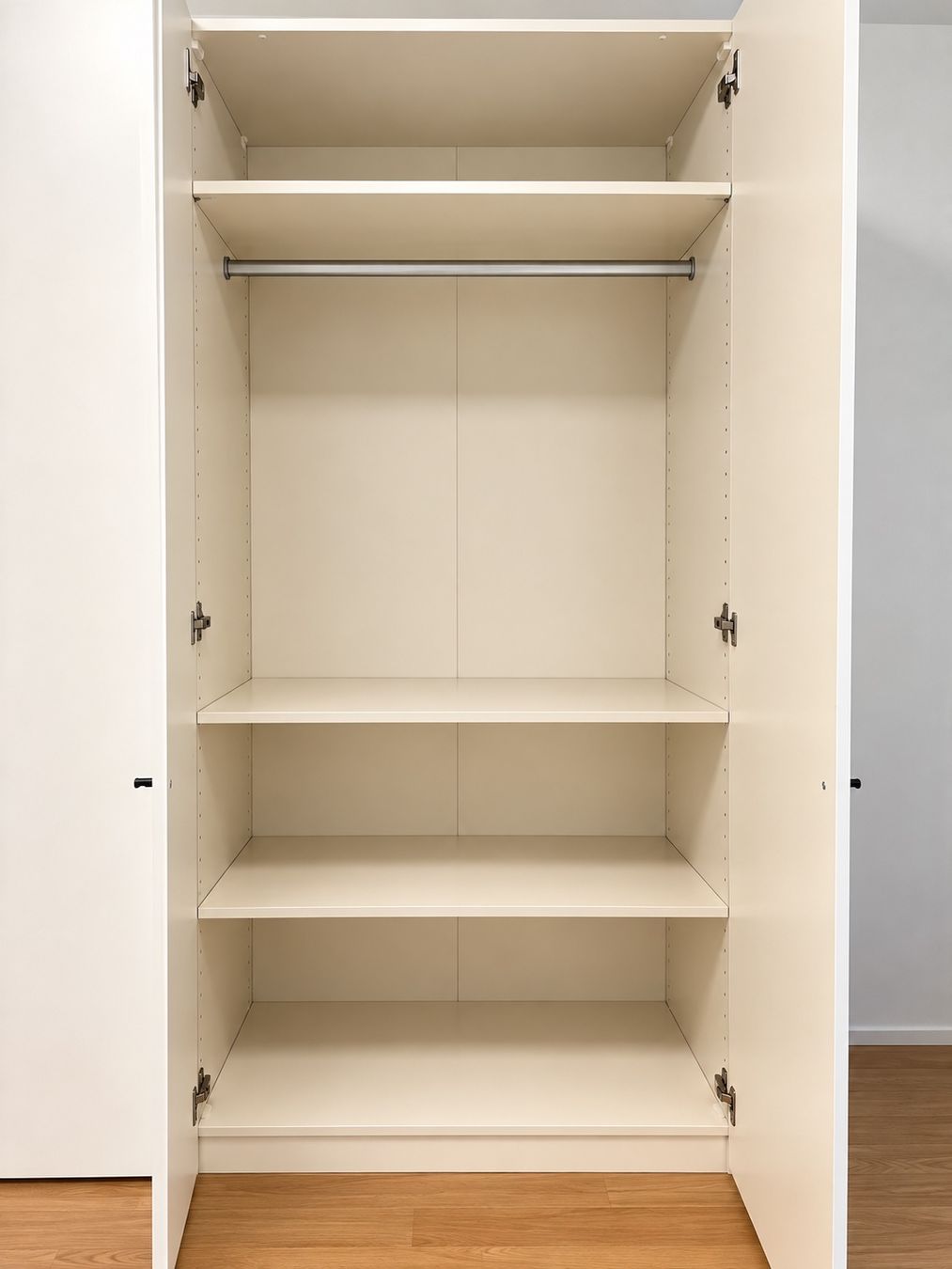 Micasa Armadi: Micasa MODUL Kleiderschrank – Usato da Wallenwil venduto da nathi_sommer 4