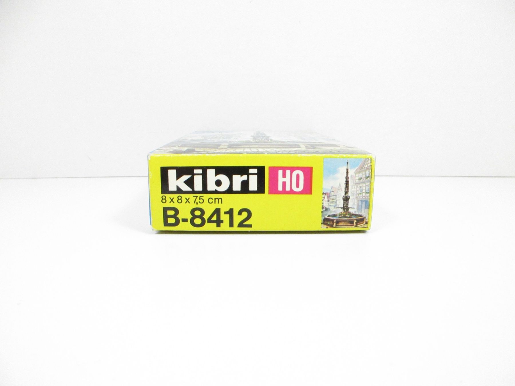 Kibri Modellini di ferrovie: Kibri H0 8412 Marktbrunnen – Nuovo e nell'imballaggio originale da Olten venduto da Heinrich875 2