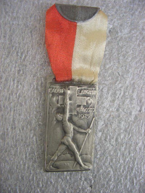 Plaquettes & Badges: 1. AUGUSTABZEICHEN 1925 – D'occasion à Thürnen par Chluuri