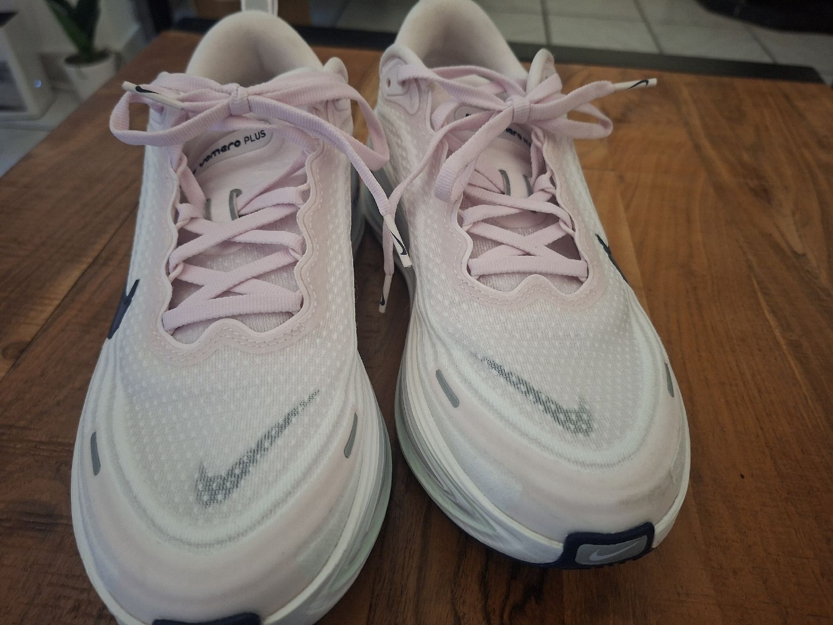 Nike Damenschuhe: Nike Vomero Plus – Neu (gemäss Beschreibung) aus Roveredo GR von Anna3007 6