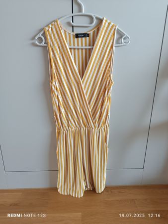 Sommerlicher Jumpsuit gestreift, Gr. S