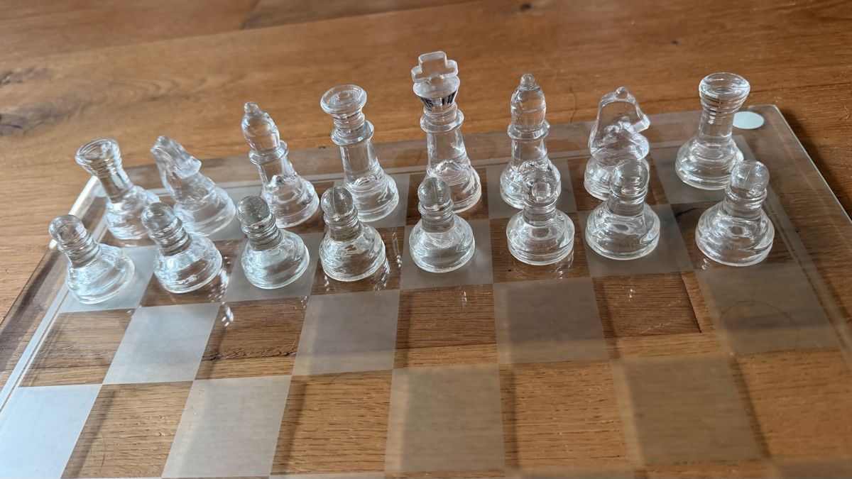 Jeux: Glas Schachspiel neuwertig – Neuf (Voir description) à Weesen par joehlk95 3