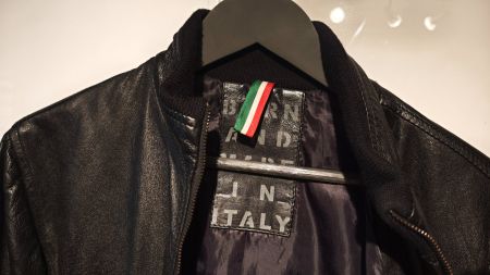 Lederjacke aus Italien schwarz Gr. 48 warm Echtleder