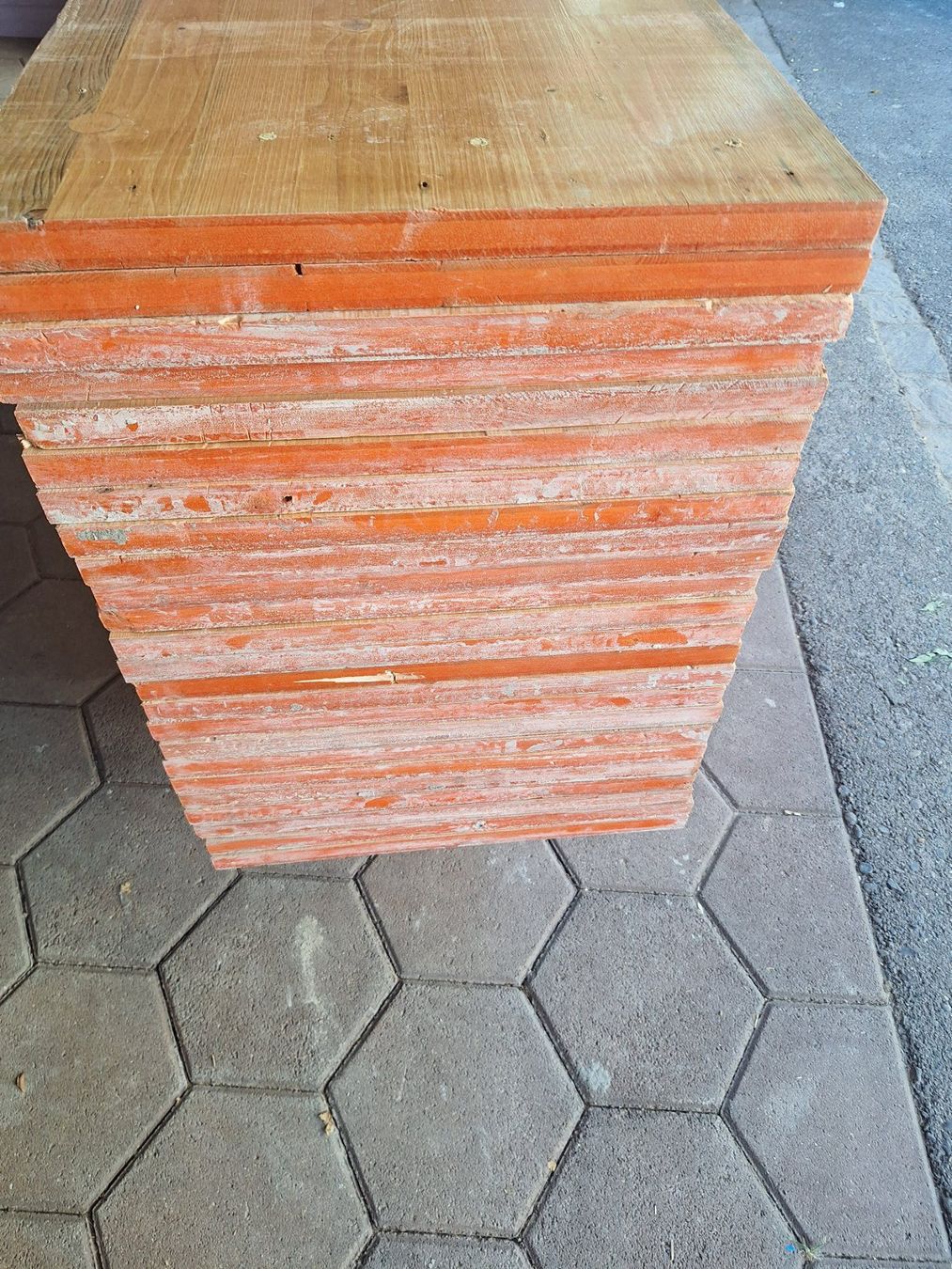 Articoli in legno: Schaltafel 1.5 Meter Buttholz – Usato da Wohlen AG venduto da mika26 2