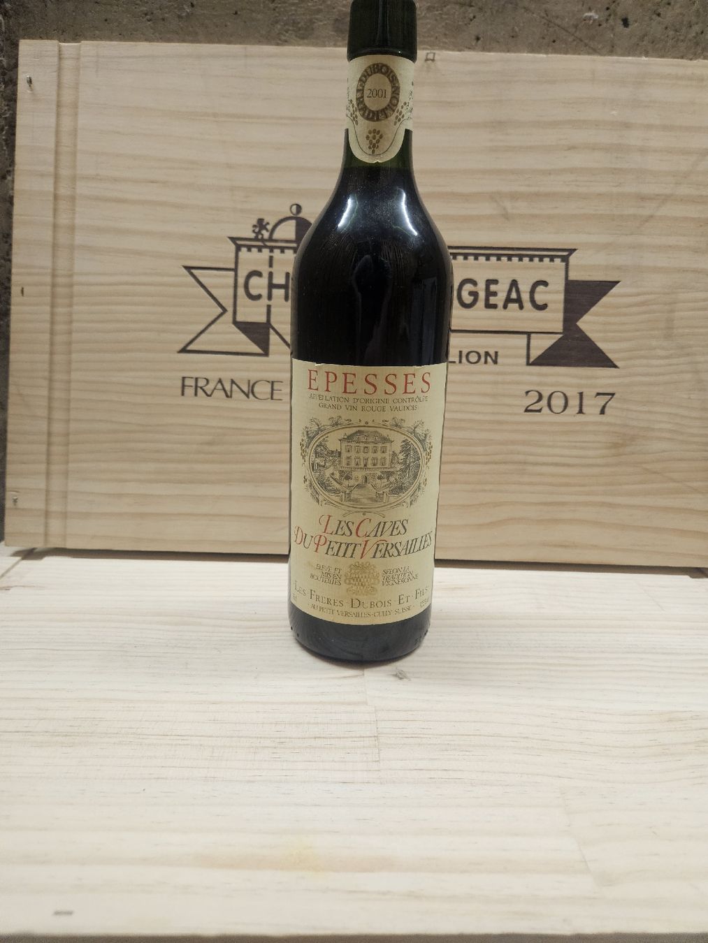 Wein: Caves du petit Versailles Epesses 2001 – Neu und originalverpackt aus Zofingen von WouterSamwel