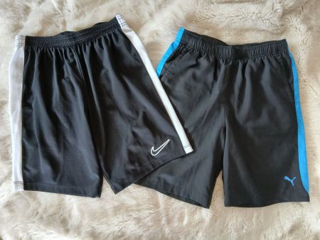 1x Nike Shorts L, 1x Puma Shorts 152