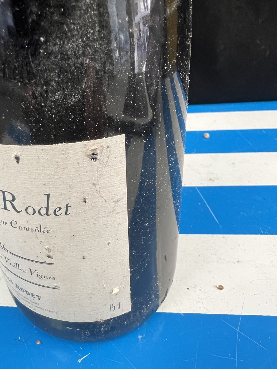 Vino: 1986 BOURGOGNE RODET  – Nuovo e nell'imballaggio originale da Genève venduto da Leboucheoreilles 4