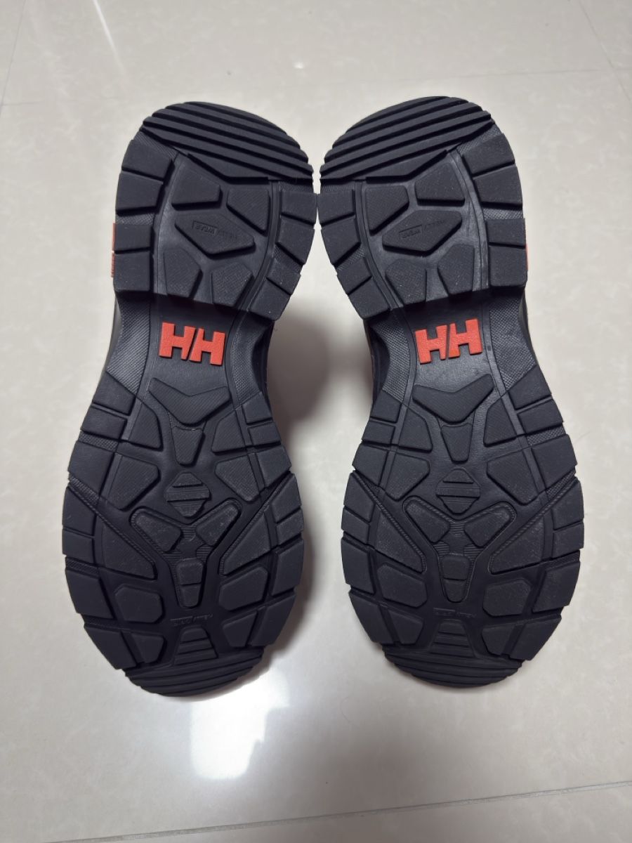 Helly Hansen Herrenschuhe: Helly Hansen Cascade Mid Wanderschuhe GTX/Waterproof Gr. 43  – Gebraucht aus Trimbach von Fily-90 5