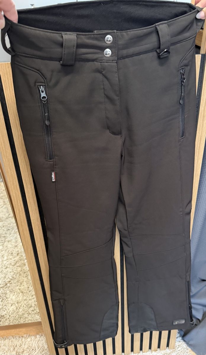 Hosen: Damen Skihose Killltec Gr. 38 Schwarz - Top – Gebraucht aus Jona von montura248 1