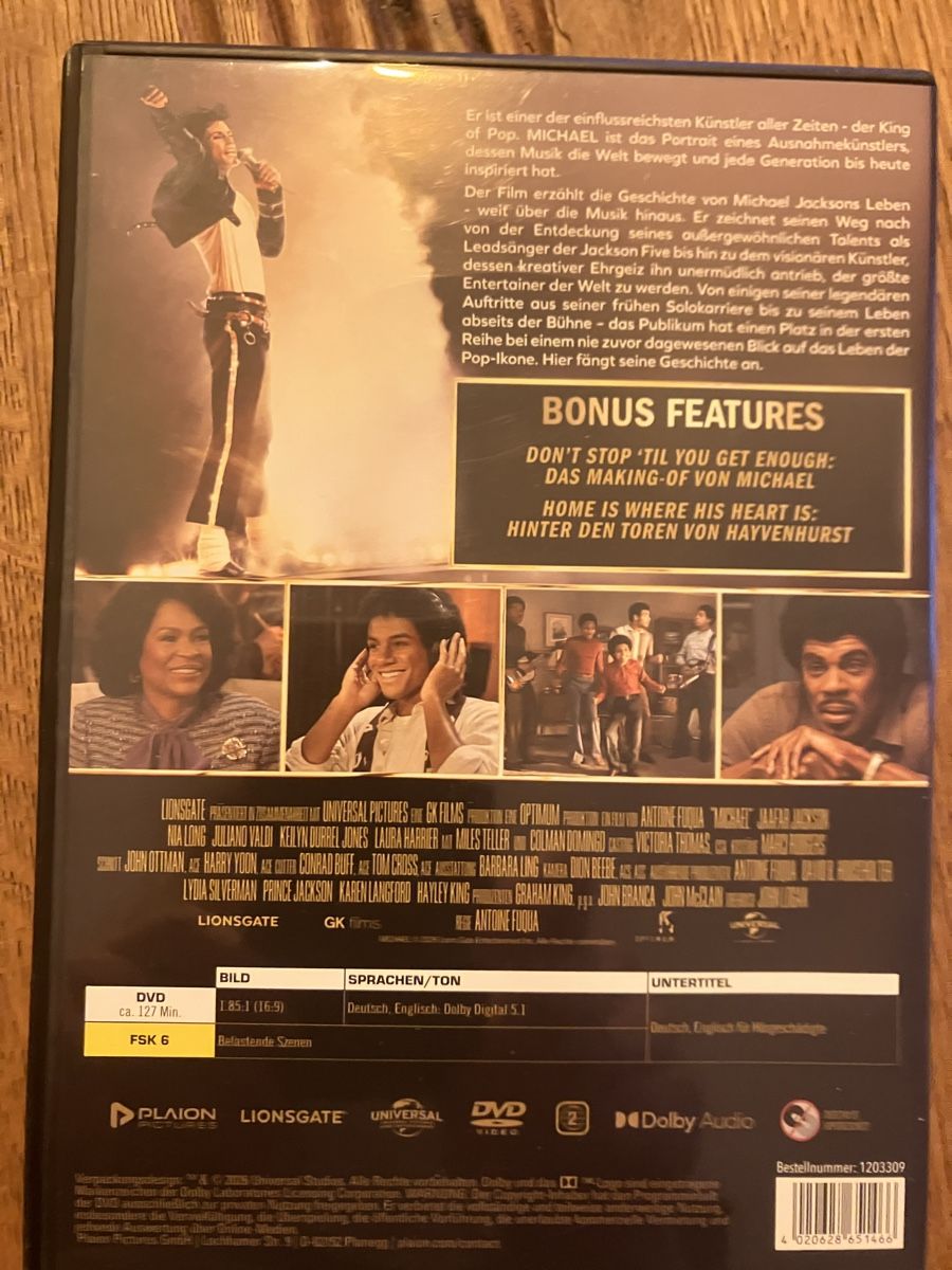 Tutti i DVDs: DVD Michael Jafaar Jackson,1xgebraucht – Nuovo (secondo la descrizione) da Rüdlingen venduto da Schnoegli2007 1