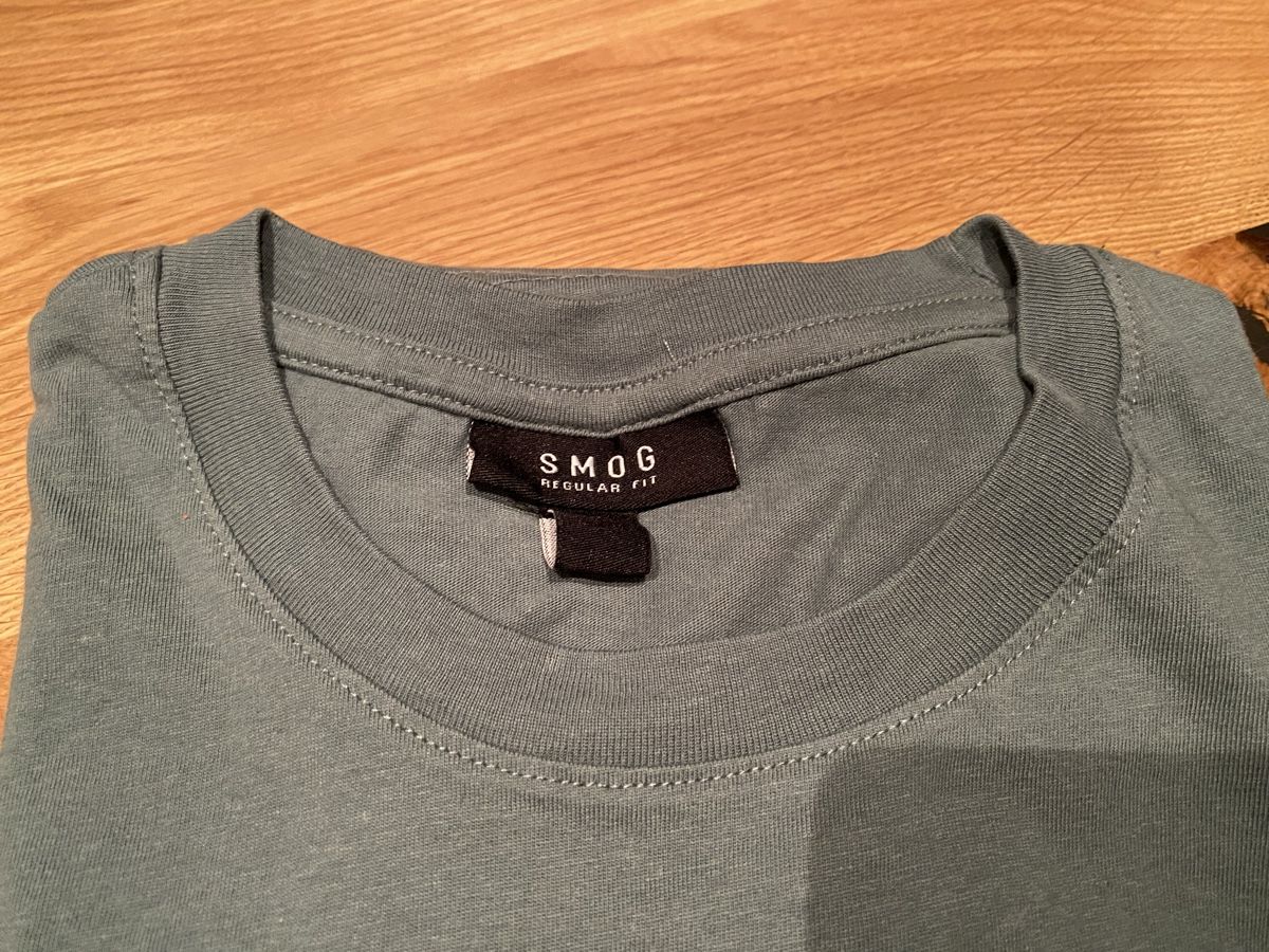 Chemises, T-shirts & Polos: Neuwertiges langarm Shirt – Neuf (Voir description) à Dulliken par Sabrimark 1