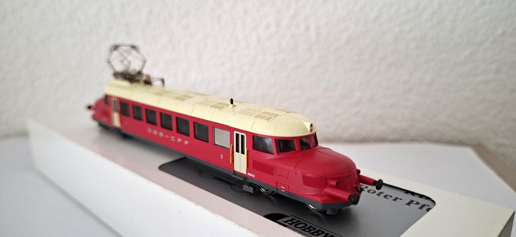 Hobbytrain Modellini di ferrovie: Hobbytrain roter Pfeil SBB H2643 – Nuovo e nell'imballaggio originale da Biberist venduto da Ntrains 3