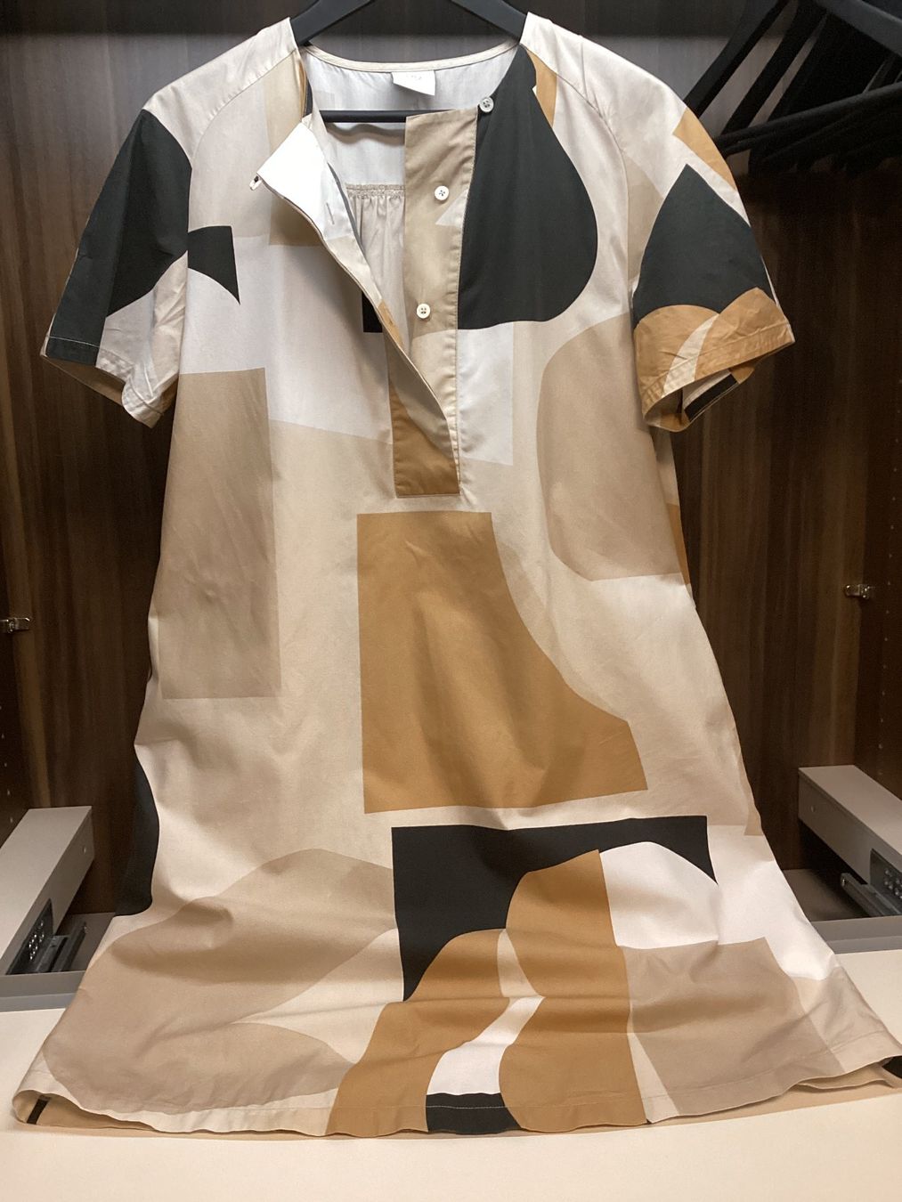 Bogner Kleider: FAST FABRIKNEU! BOGNER FREIZEITKLEID / M – Neu (gemäss Beschreibung) aus Nänikon von rmw24 2