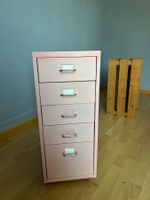 Aktenschrank rosa 5 Schubladen aus Metall