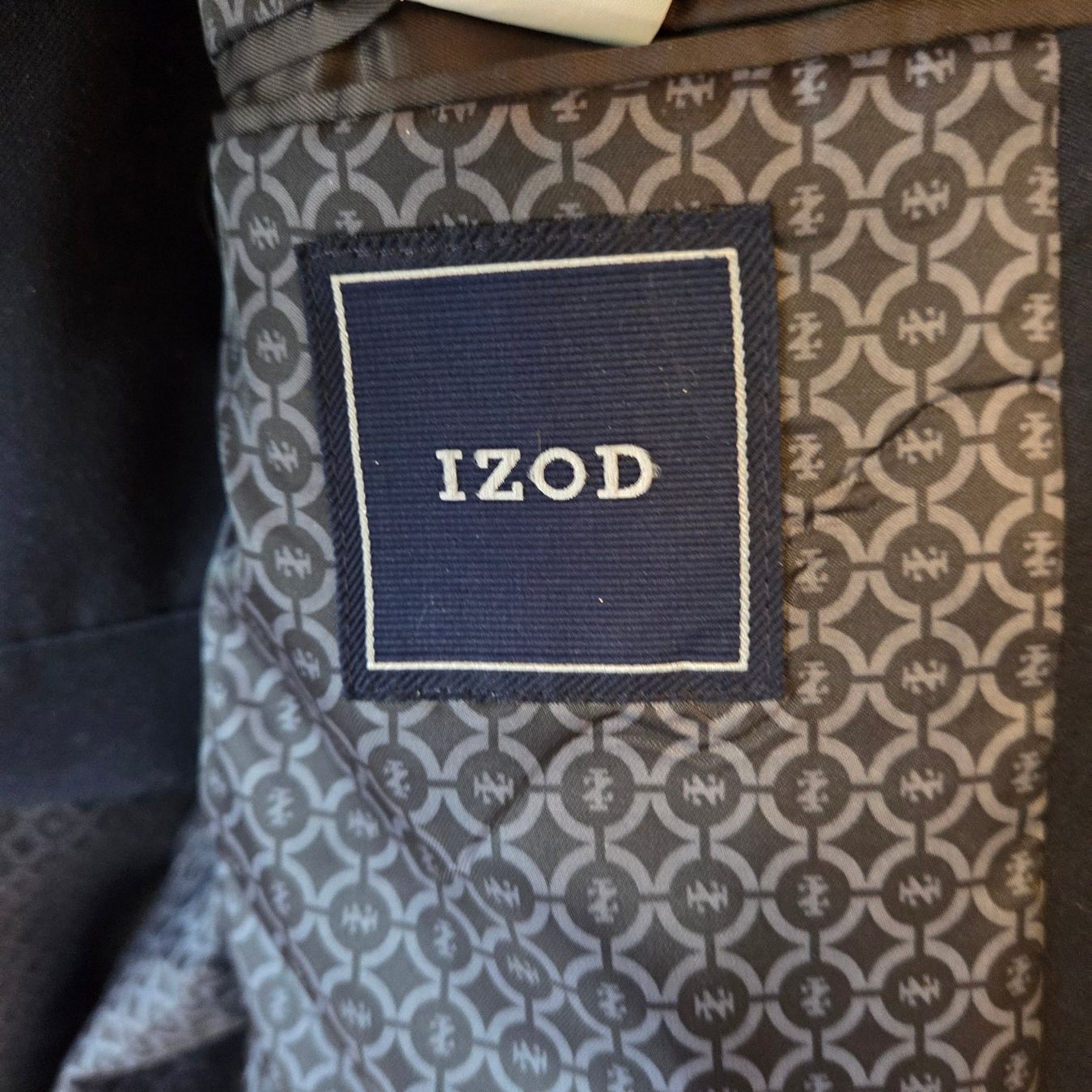 Anzüge, Sport- & Funktionsanzüge: Costume IZOD – Gebraucht aus Conches von mrp_qpt5 2