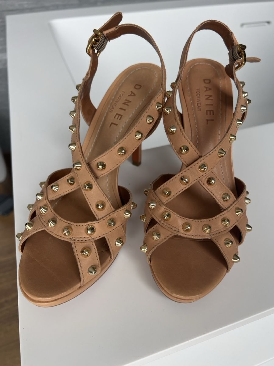 Scarpe da donna: Leder Highheels mit kleinem Plateau Gr37 – Usato da Luzern venduto da TIsabel 1