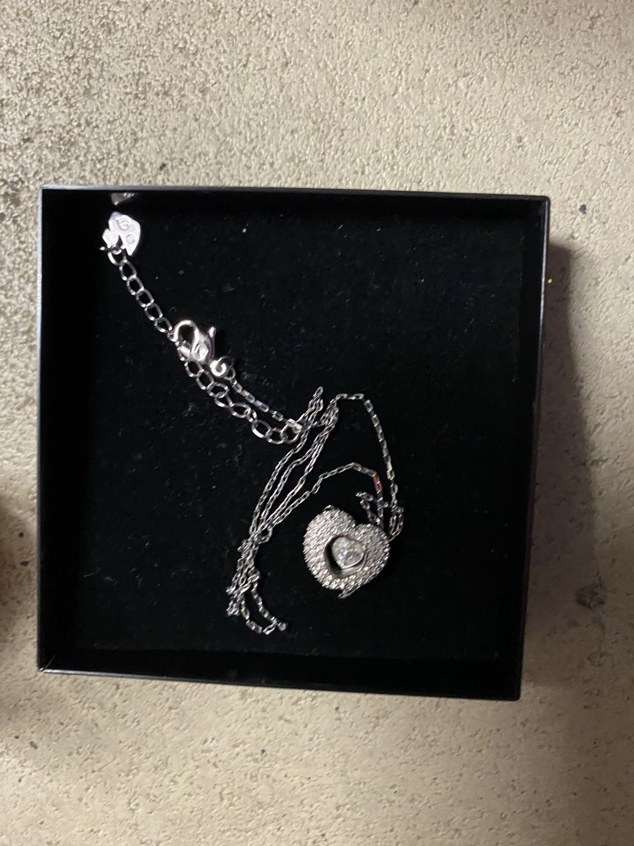 Swarovski Catenine: Swarovski Kette Herz – Usato da Luzern venduto da oli_6x2r 1