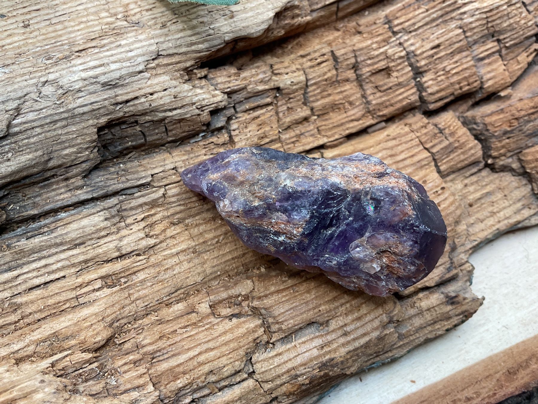 Mineralien & Heilsteine: 3 Rohsteine, Saphir,, Amethyst und Tektit – Neu (gemäss Beschreibung) aus luzern von Alpendorf1 1