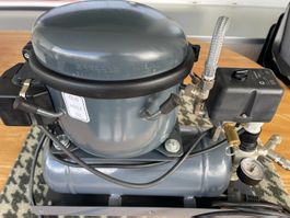 Kompakt Kompressor 230V 0.15kW gebraucht funktionsfähig