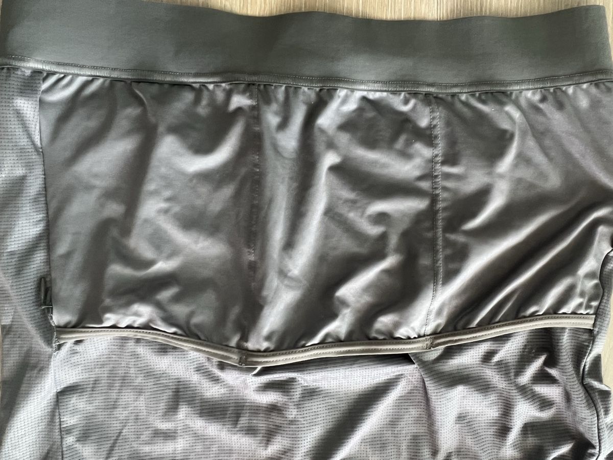 Pas Normal Studios Maillots de corps & Pantalons: Pas Normal Studios - Roadcycling Jersey, size L – D'occasion à Horgen par Seppus75 3