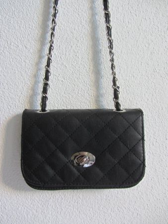 Umhängetasche schwarz klein