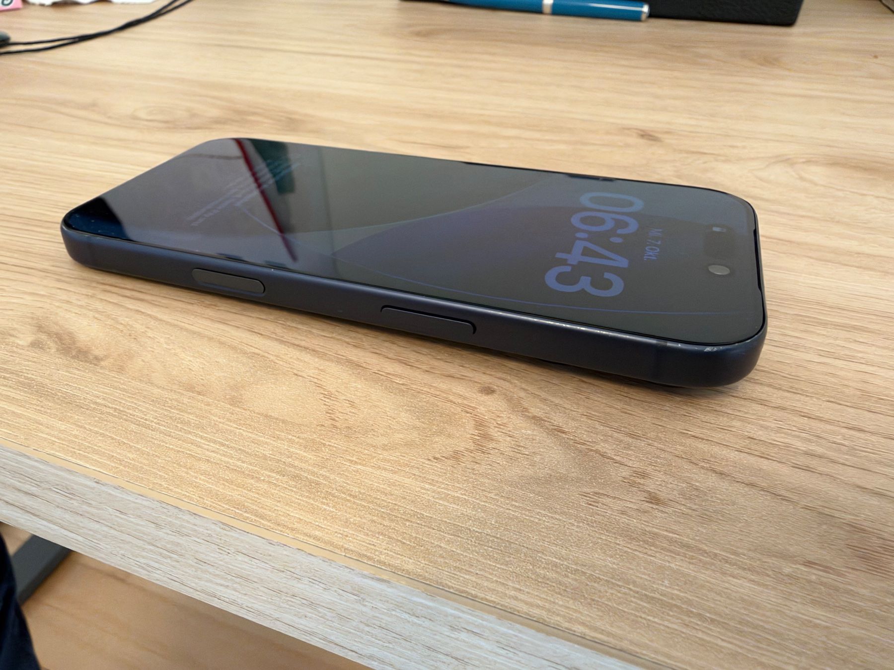 Apple Handys / Smartphones: iPhone 17 Pro – Gebraucht aus Therwil von Dan-F7 3