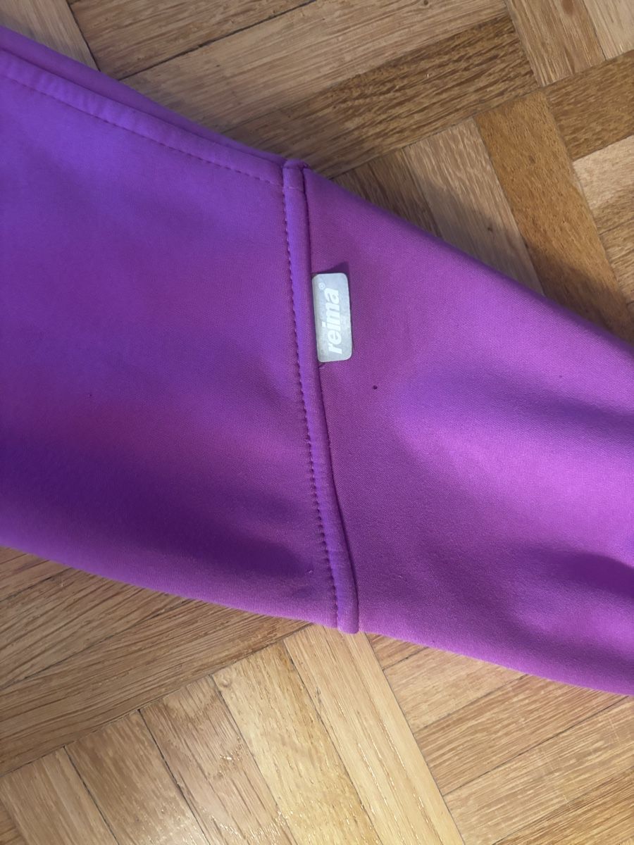 Reima Giacche & Cappotti: Reima Softshell Jacke lila Gr. 128 Mädchen Winddicht Frühlin – Usato da Steffisburg venduto da TelmaG 2