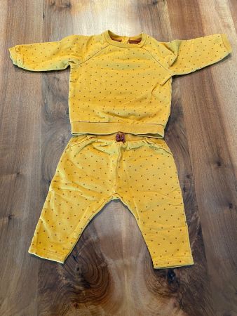 Baby-Outfit von C&A, Grösse 68 (passt etwa bei Grösse 62)