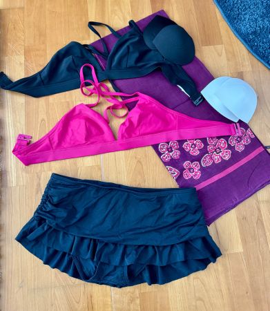 Set Bikini mit Tuch